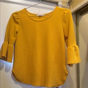 Green Envelope Mustard Yellow Puff-Sleeve Women's Blouse